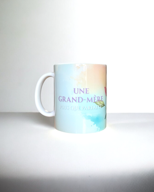 Mug en céramique 330ml, une grand-mère plus que parfaite, fleurs, personnalisable