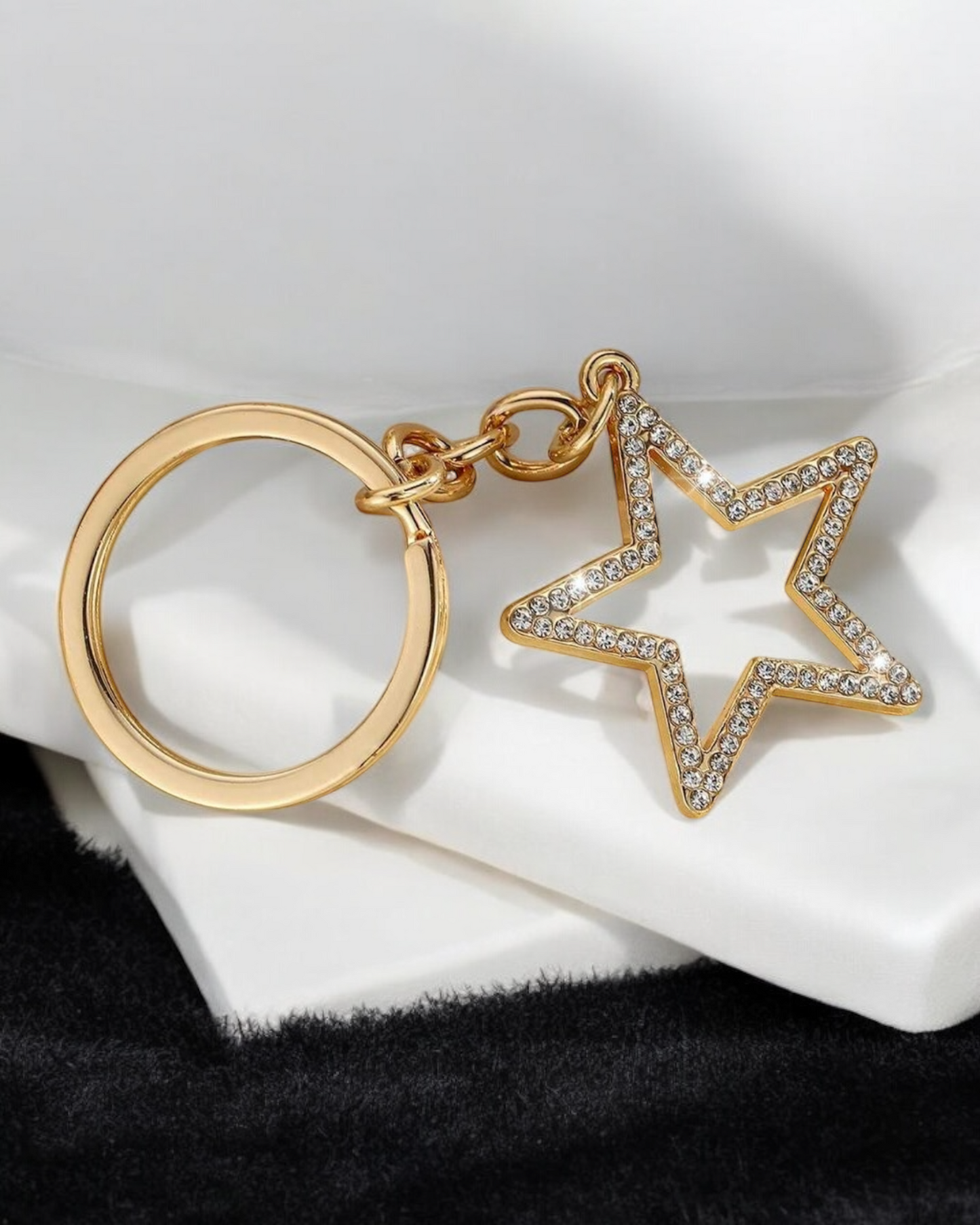 Porte-clés, étoile doré sertie de strass